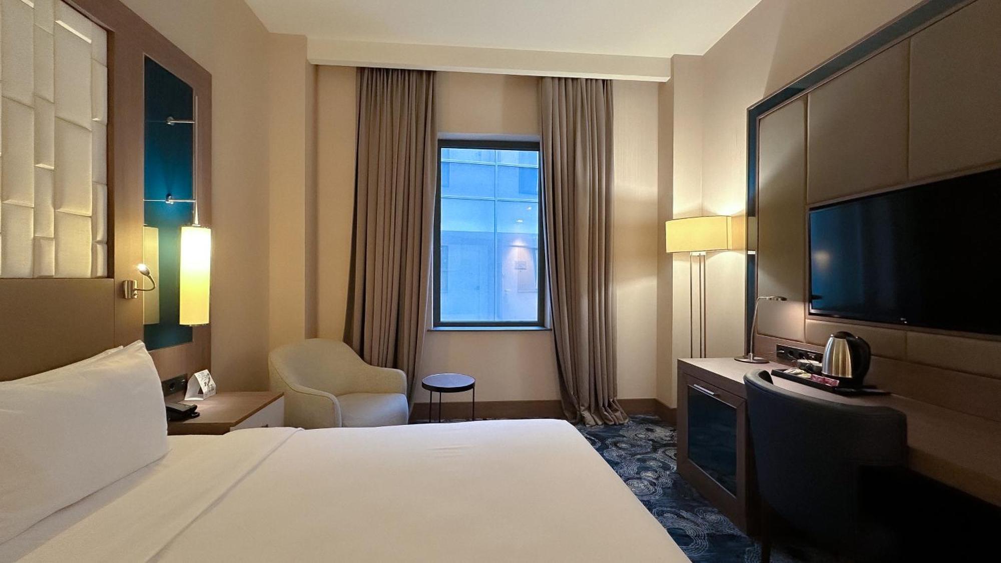 Tbilisi Philharmonic Hotel By Mercure Room photo
